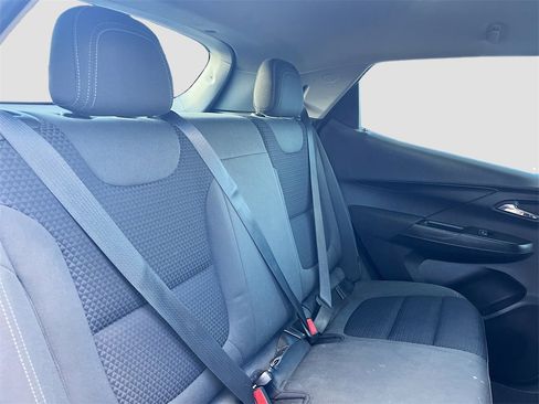 Used 2022 Chevrolet Bolt LT image 25