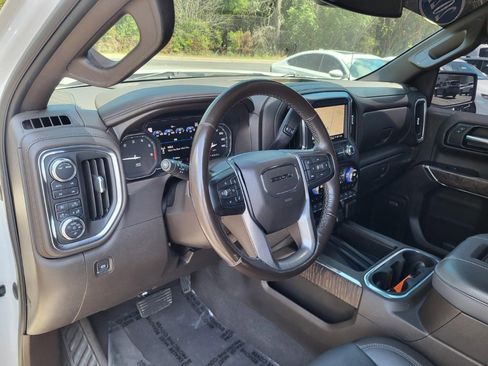 Used 2021 GMC Sierra 1500 Denali w/ Denali Premium Package AWD/4WD image 10
