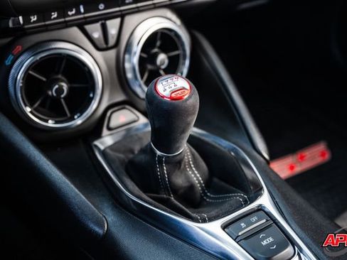 Used 2019 Chevrolet Camaro SS image 12