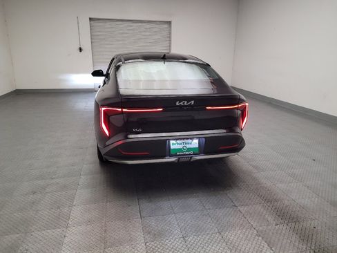 Used 2025 Kia K4 FWD image 6