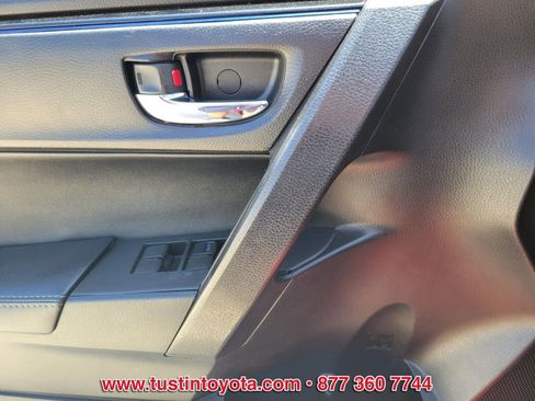 Certified 2019 Toyota Corolla SE FWD image 17