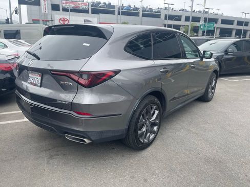 Used 2022 Acura MDX A-Spec AWD/4WD image 3