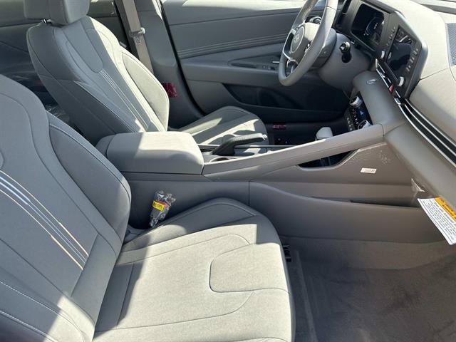 New 2026 Hyundai Elantra Sport FWD image 24
