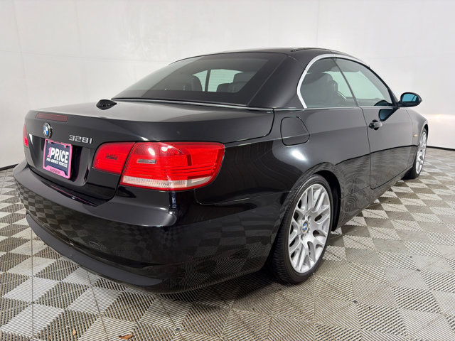Used 2008 BMW 328i Convertible RWD image 3