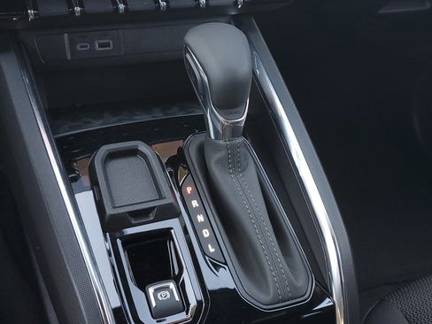 New 2025 GMC Canyon Elevation image 32