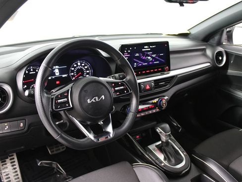 Used 2024 Kia Forte GT-Line FWD image 9