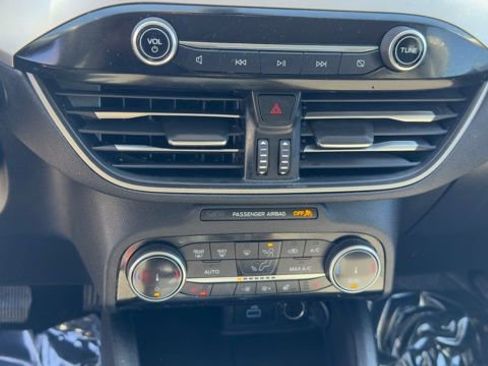 Certified 2022 Ford Escape SE w/ Convenience Package AWD/4WD image 14