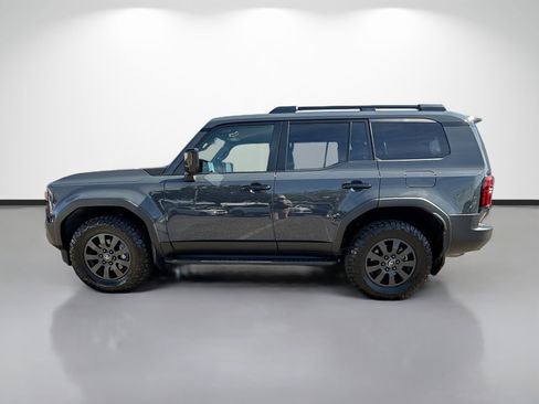 Used 2024 Toyota Land Cruiser image 6