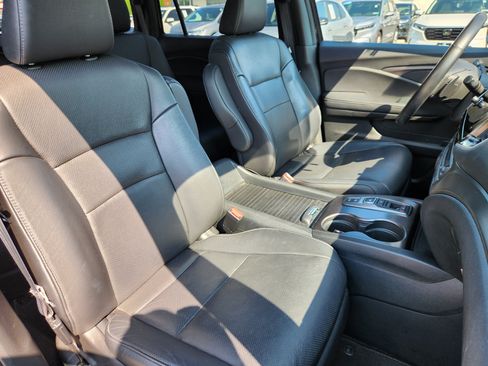 Certified 2023 Honda Passport EX-L image 14