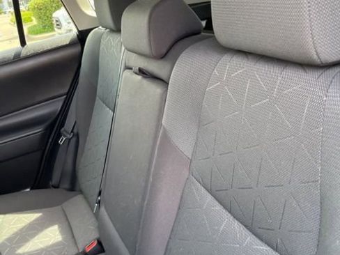 Used 2024 Toyota RAV4 XLE w/ Convenience Package image 9