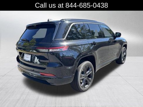 New 2027 Jeep Grand Cherokee Limited AWD/4WD image 5