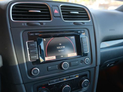 Used 2011 Volkswagen GTI 4-Door FWD image 22