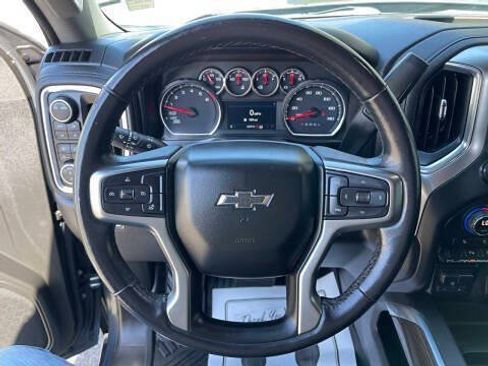 Used 2021 Chevrolet Silverado 1500 LT Trail Boss w/ Convenience Package II AWD/4WD image 13