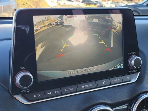 Used 2021 Nissan Sentra SV image 24