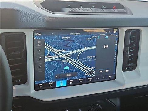 New 2025 Ford Bronco Heritage Edition image 14