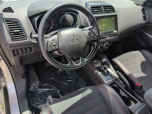Used 2025 Mitsubishi Outlander Sport SE AWD/4WD image 15