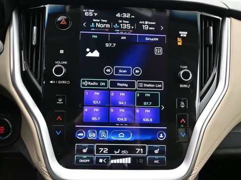 Used 2020 Subaru Outback Premium image 20