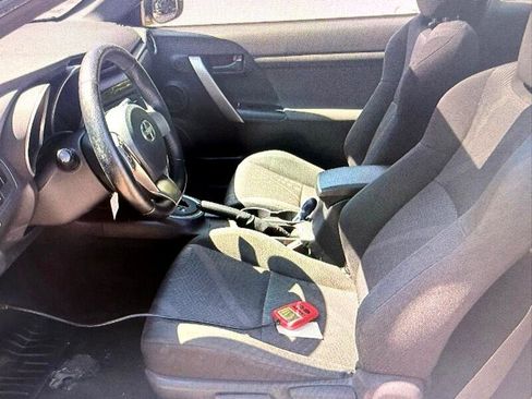 Used 2013 Scion tC Sports Coupe 6-Spd AT image 7