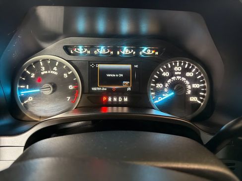 Used 2019 Ford F150 XLT w/ Equipment Group 302A Luxury AWD/4WD image 19