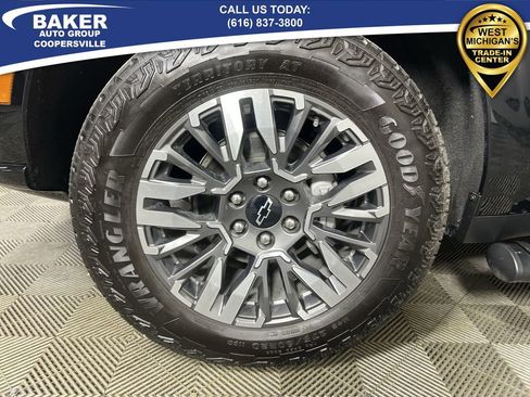 Certified 2025 Chevrolet Tahoe Z71 w/ Z71 Off-Road Package image 33