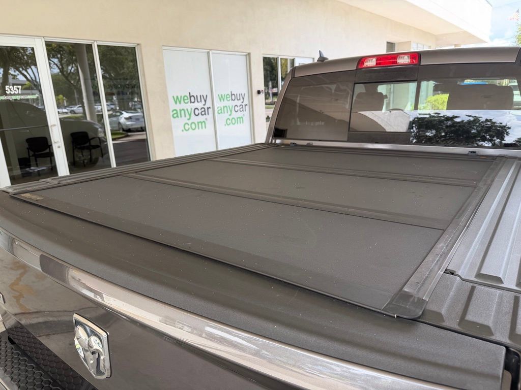 Used 2019 RAM 1500 Laramie w/ Convenience Group AWD/4WD image 38