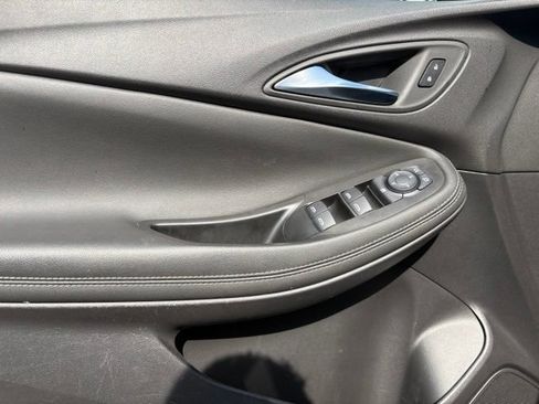 Used 2024 Buick Encore GX Preferred w/ Comfort Package FWD image 28