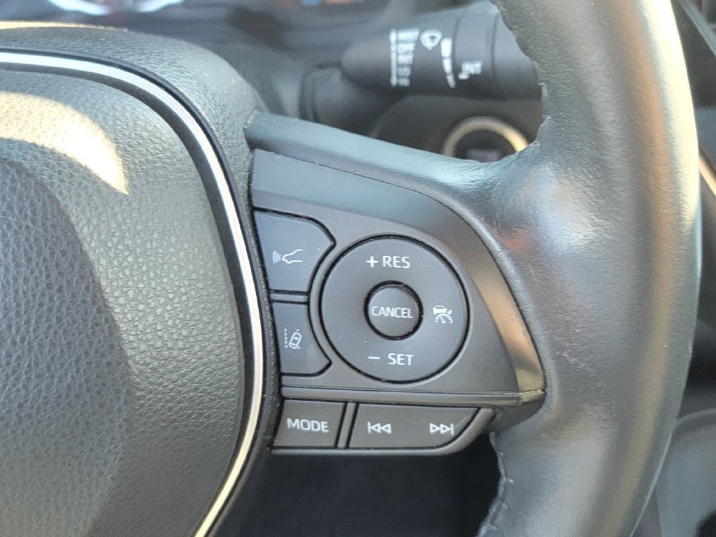 Used 2020 Toyota Corolla SE FWD image 22