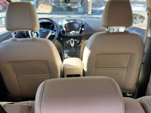 Used 2016 Ford Escape Titanium w/ Equipment Group 301A image 10