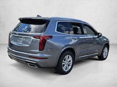 Used 2022 Cadillac XT6 Luxury image 5