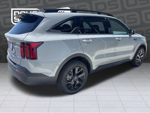 Used 2023 Kia Sorento S w/ Panoramic Sunroof Package AWD/4WD image 4