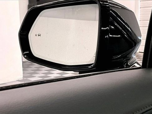 Used 2023 Cadillac XT4 Sport w/ Sun And Sound Package image 34