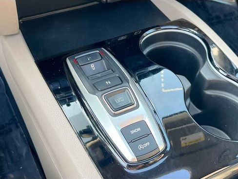 Used 2019 Honda Pilot Touring image 16