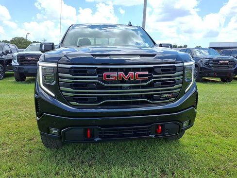 New 2026 GMC Sierra 1500 AT4 w/ AT4 Premium Package AWD/4WD image 2