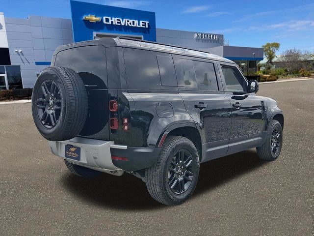 Used 2025 Land Rover Defender 110 S AWD/4WD image 23