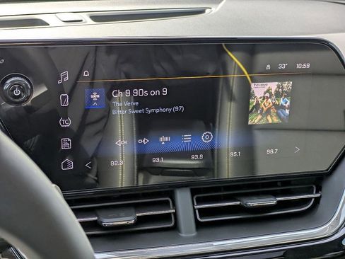 New 2026 Chevrolet Trax ACTIV w/ Sunroof Package image 19