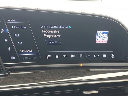 Certified 2023 Cadillac Escalade ESV Premium Luxury w/ Performance Package image 19