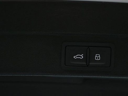 New 2025 Audi A5 2.0T Prestige w/ 19" Wheel Package image 30