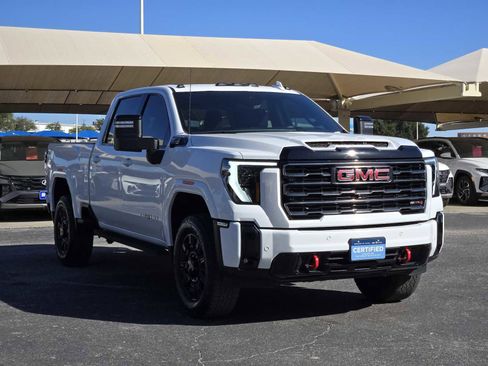 Certified 2025 GMC Sierra 2500 AT4 w/ Technology Package image 3