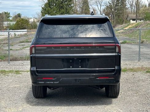 New 2026 Lincoln Navigator Reserve AWD/4WD image 5