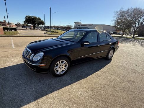 Used 2006 Mercedes-Benz E 350 Sedan image 10