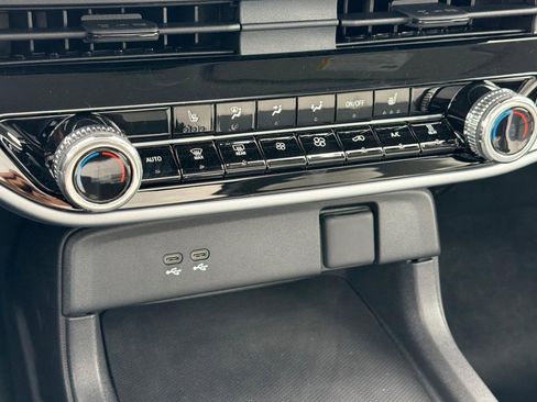 New 2026 Honda Prologue Touring image 19