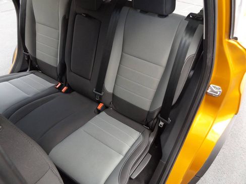 Used 2016 Ford Escape SE AWD/4WD image 15