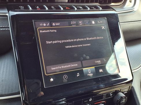 Used 2024 Jeep Grand Cherokee L Altitude image 15