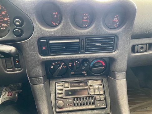 Used 1995 Mitsubishi 3000GT image 26