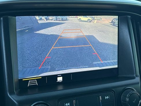 Used 2019 Chevrolet Colorado ZR2 image 25