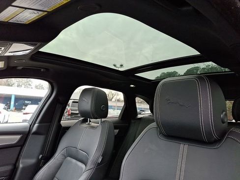 Used 2024 Jaguar F-PACE R-Dynamic S image 18