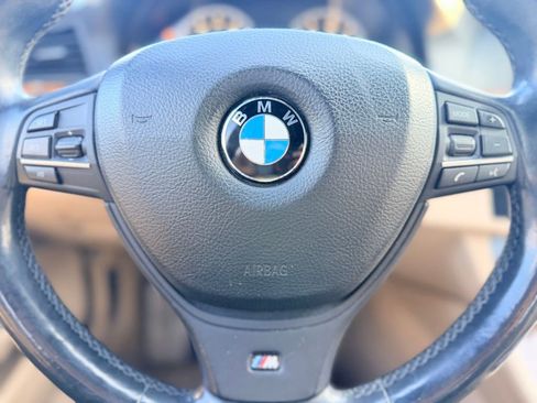 Used 2013 BMW 550i xDrive Sedan image 23
