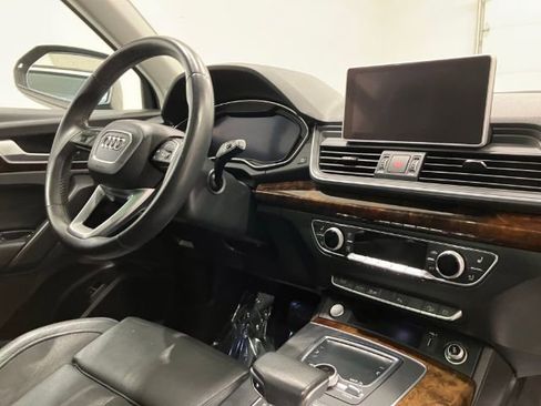 Used 2018 Audi Q5 2.0T Premium Plus w/ Premium Plus Package AWD/4WD image 55
