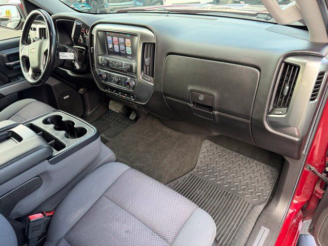Used 2018 Chevrolet Silverado 1500 LT w/ All Star Edition AWD/4WD image 20