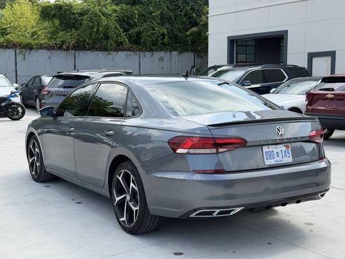 Used 2020 Volkswagen Passat 2.0T R-Line FWD image 8